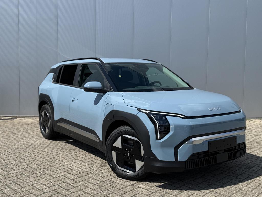 Kia EV3 Plus 58.3 kWh | Privacy Glass | Adaptive Cruise | St, Auto's, Kia, EV3, Stof, Adaptive Cruise Control, 1700 kg