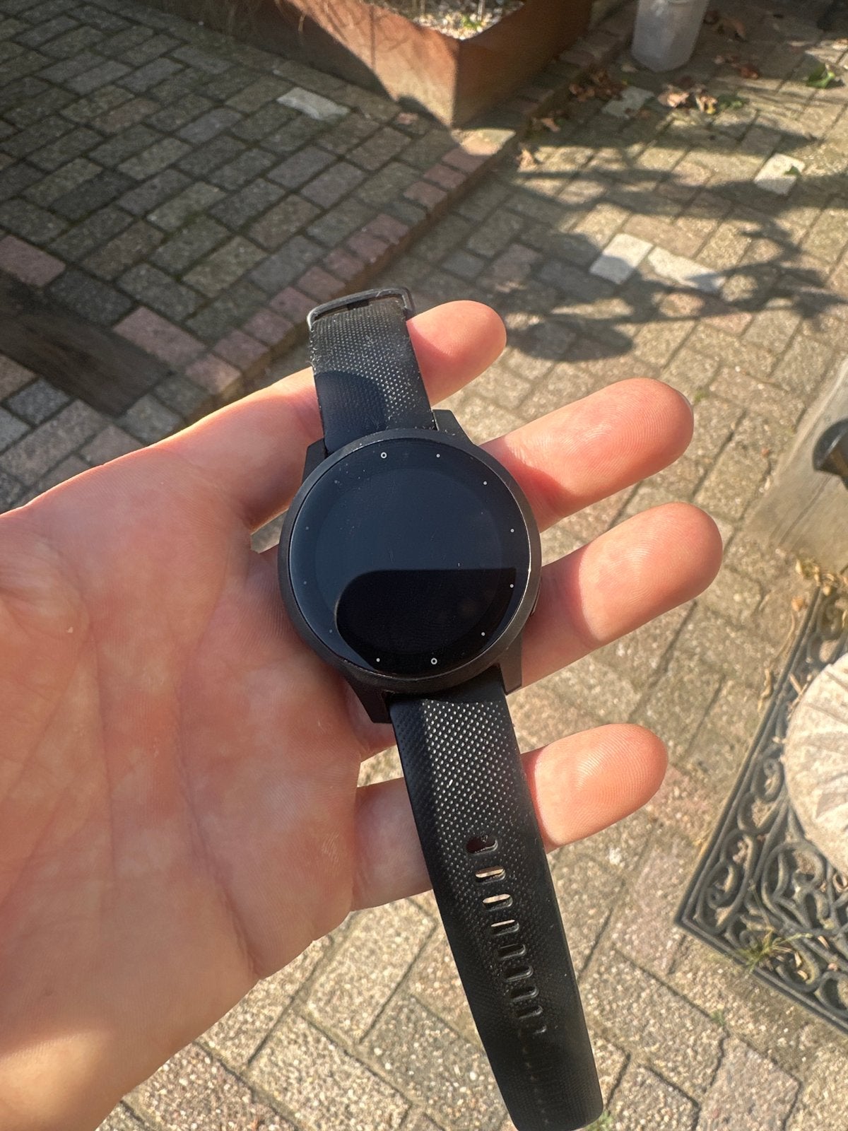 Garmin Vivoactive 4S - Defect (Laadt niet op), Ophalen, Gebruikt, Zwart