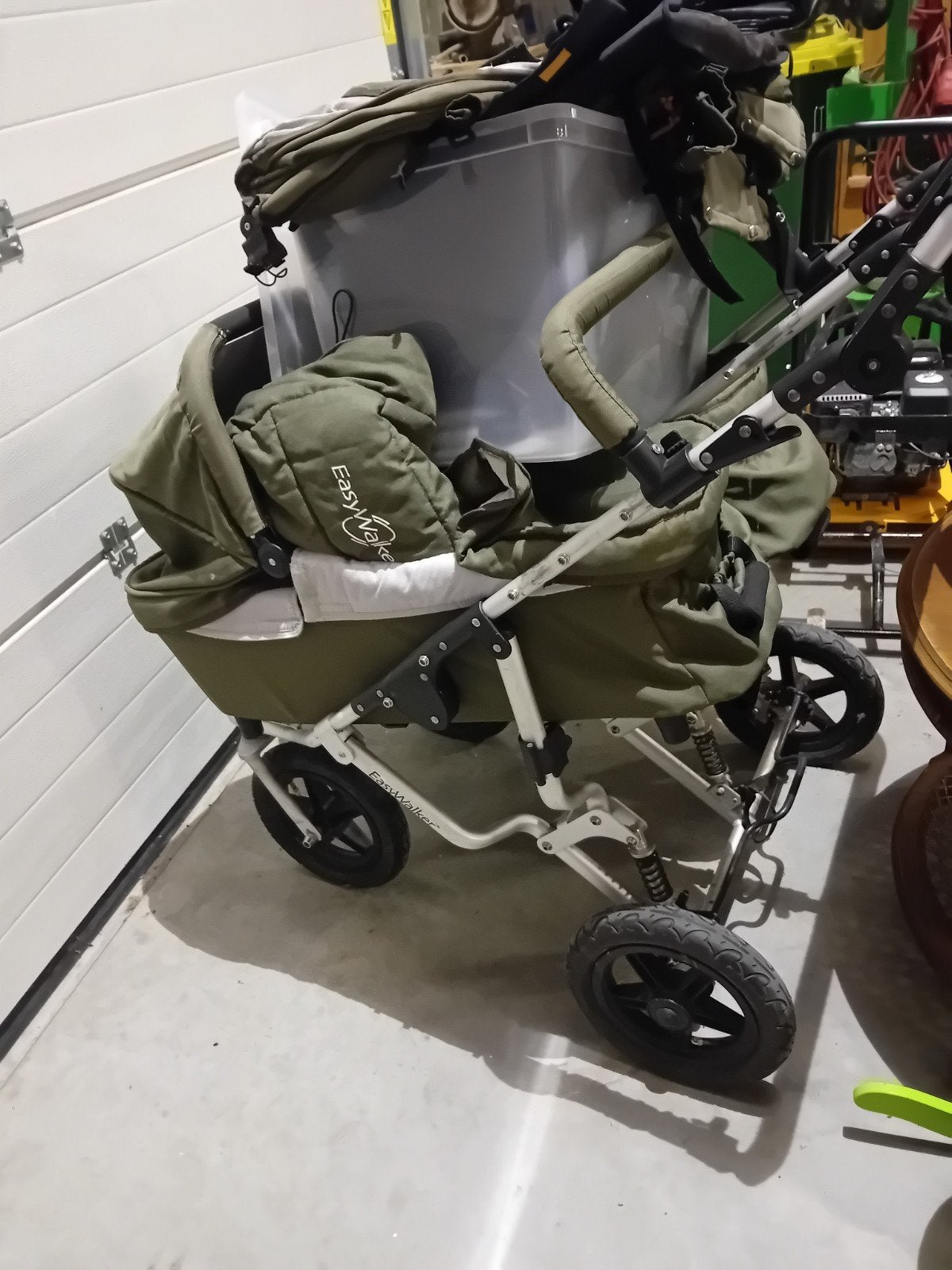 Easywalker kinderwagen gratis, Gebruikt, Luchtbanden, Ophalen, Kinderwagen