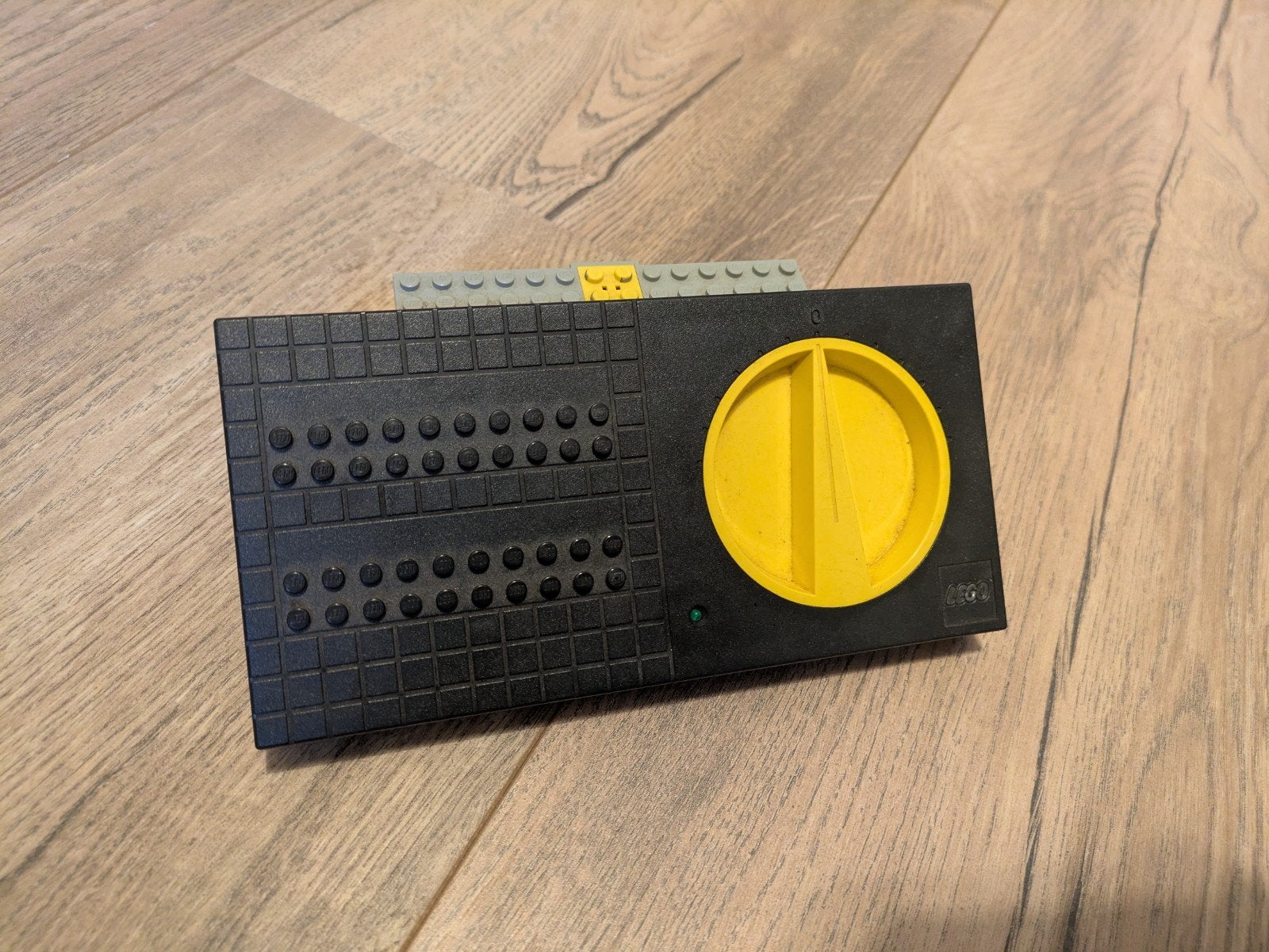 9 volt Lego trein controller, Ophalen of Verzenden, Gebruikt, Losse stenen, Lego