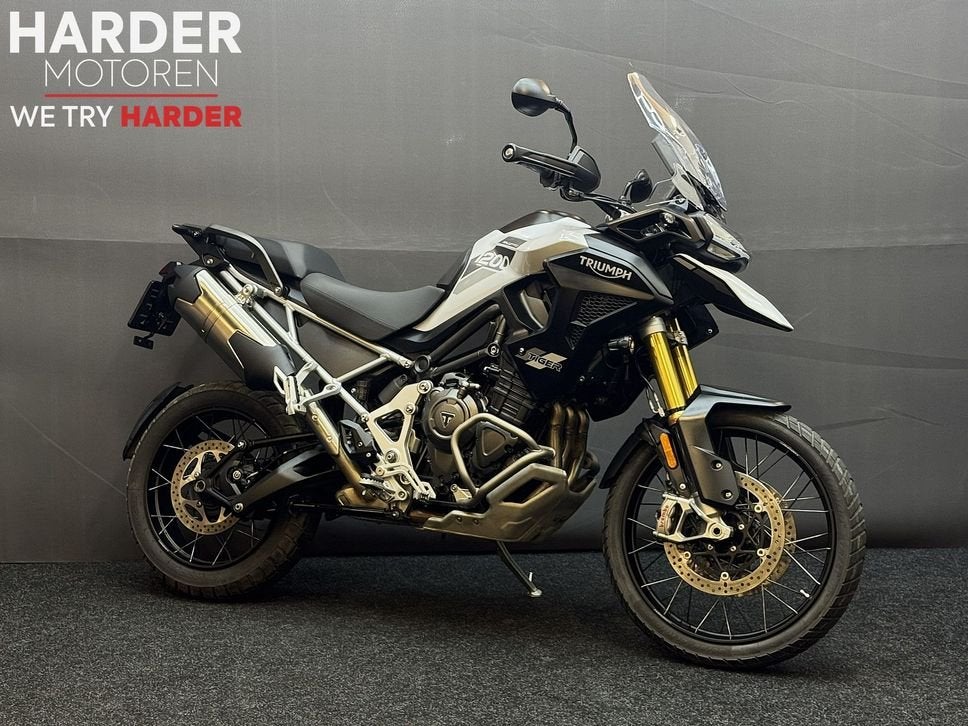 TRIUMPH TIGER 1200 RALLY PRO/BOMVOL OPTIES/GARANTIE!, 1160 cc, Motorrijbewijs A, Bedrijf, Meer dan 35 kW
