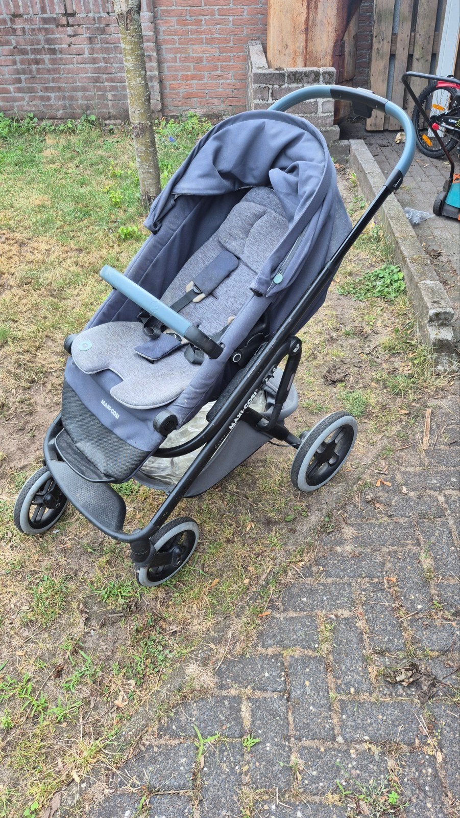 Maxi Cosi kinderwagen - lichte lakschade, moet schoongemaakt, Ophalen, Gebruikt, Kinderwagen, Maxi-Cosi