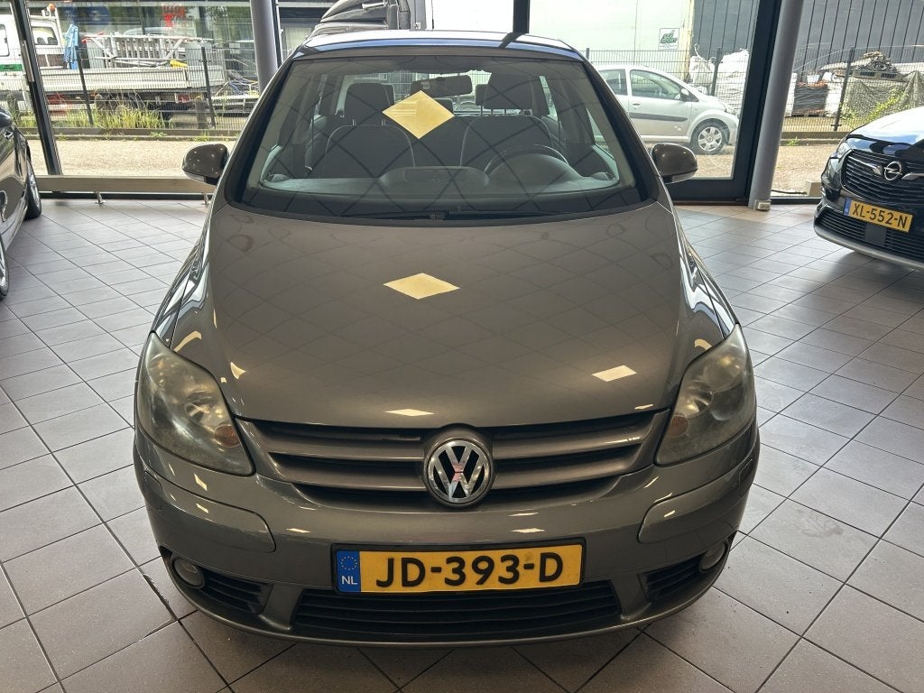 Volkswagen Golf Plus 1.6 Turijn Airco APK 02-27 BJ 2007 !, 4 cilinders, 1283 kg, Euro 4, 66 €/maand