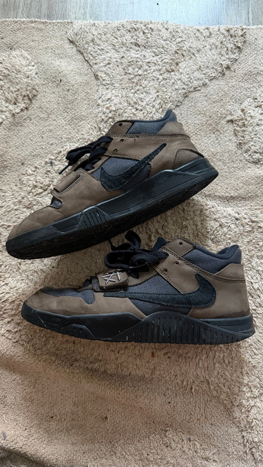 Nike Air Jordan sneakers bruin/zwart - Maat 41, Ophalen of Verzenden, Gedragen, Bruin, Sneakers of Gympen