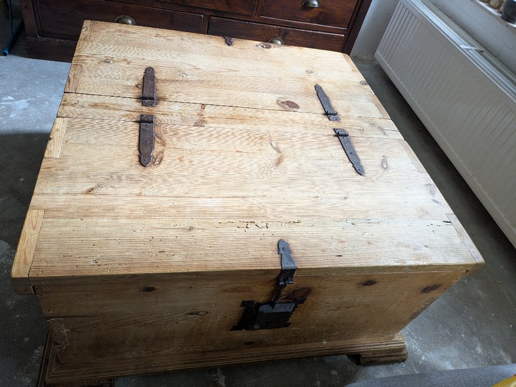 Tafel, Gebruikt, 50 tot 100 cm, Tot twee personen, 50 tot 100 cm