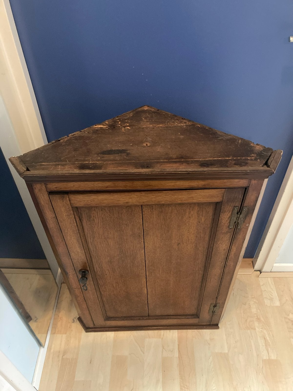 Antieke houten hoekkast - Vintage opbergkast, Ophalen