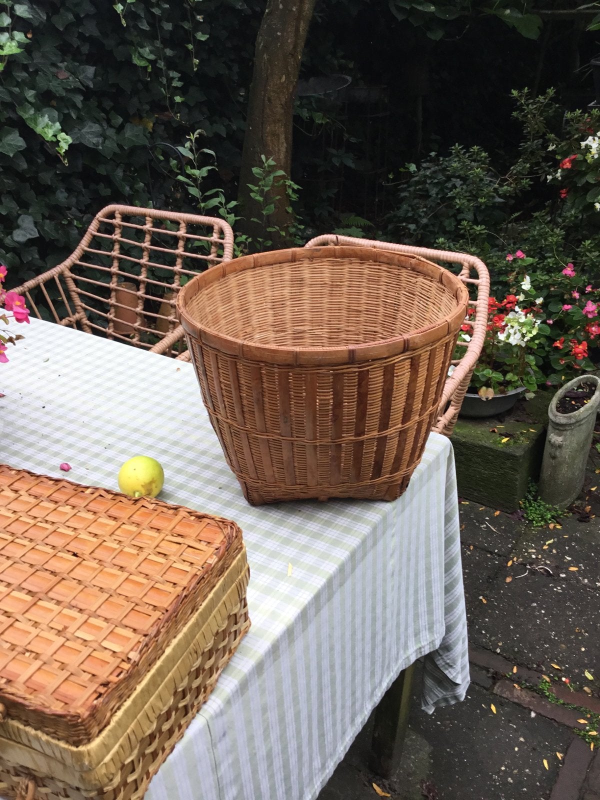 Rieten koffertje en kleine rieten mand, Overige materialen, Minder dan 50 cm, Gebruikt, 50 tot 100 cm
