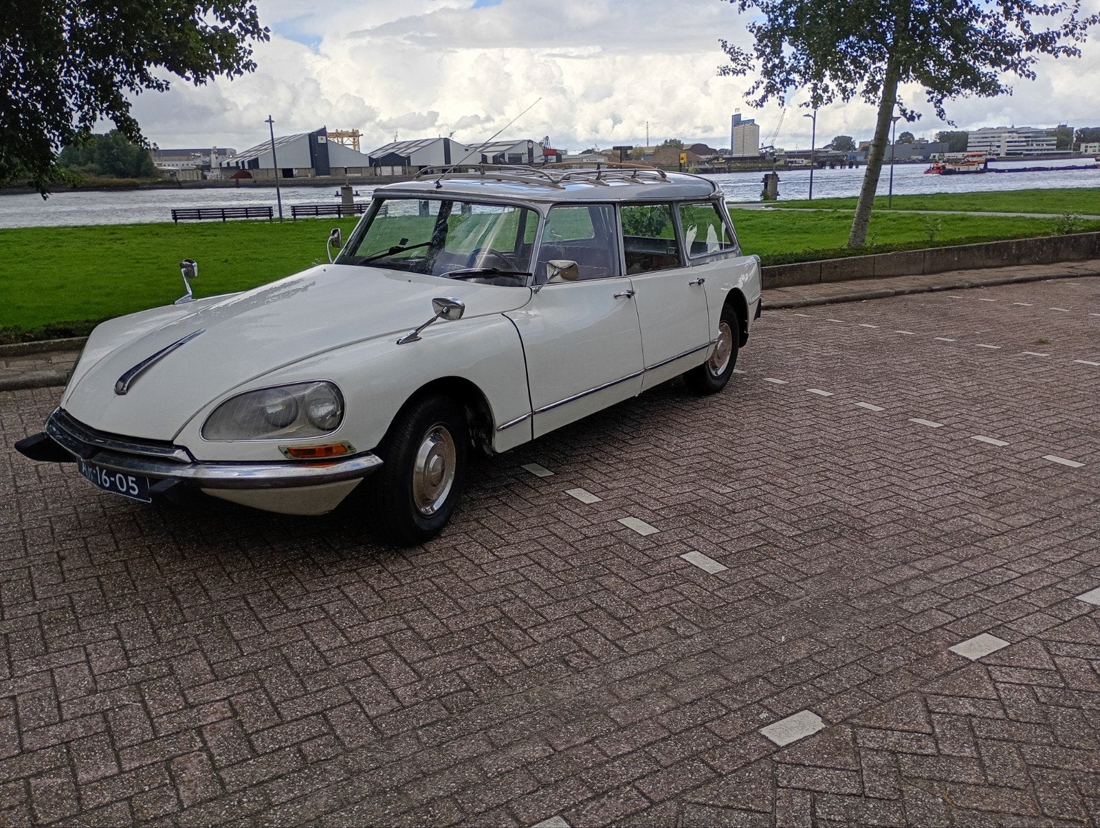 Citroën  DS Break  1971, Particulier, 1985 cc, 5 stoelen, Stationwagon