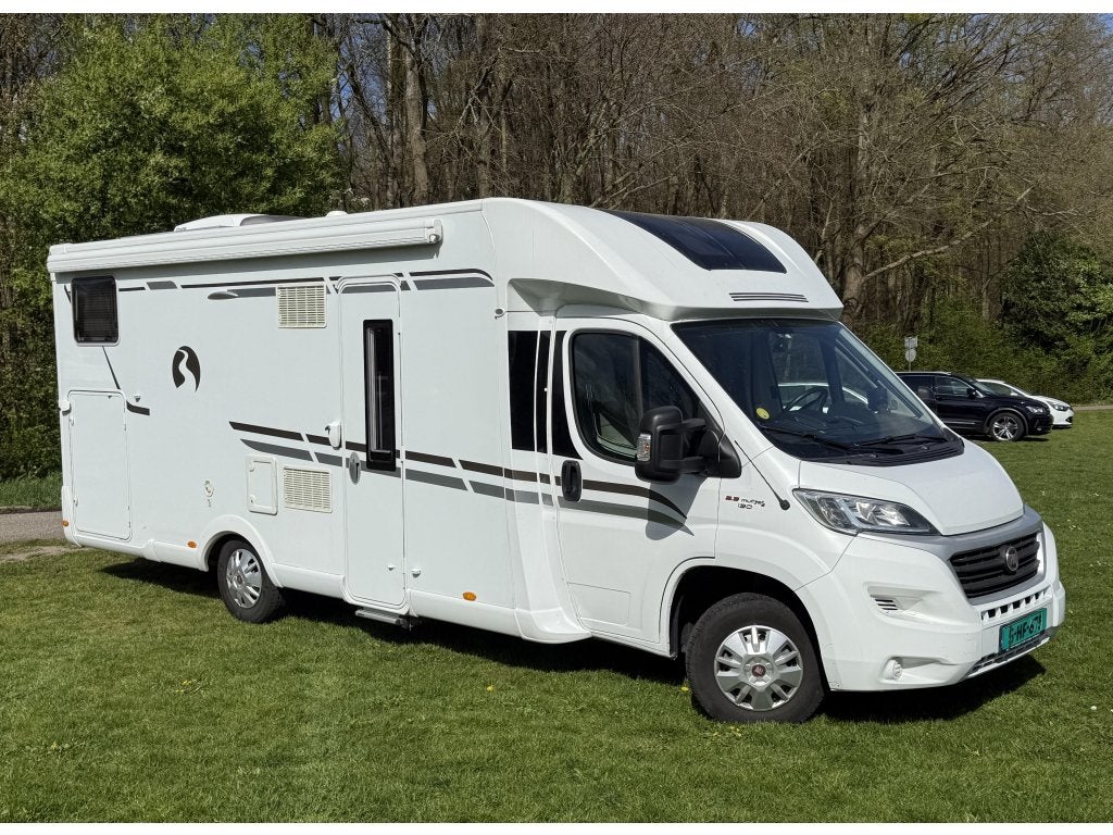 Pilote P 746 GJ Lengtebedden, Hefbed, LPG, Luifel, Ringverwarming, Fiat, Pilote