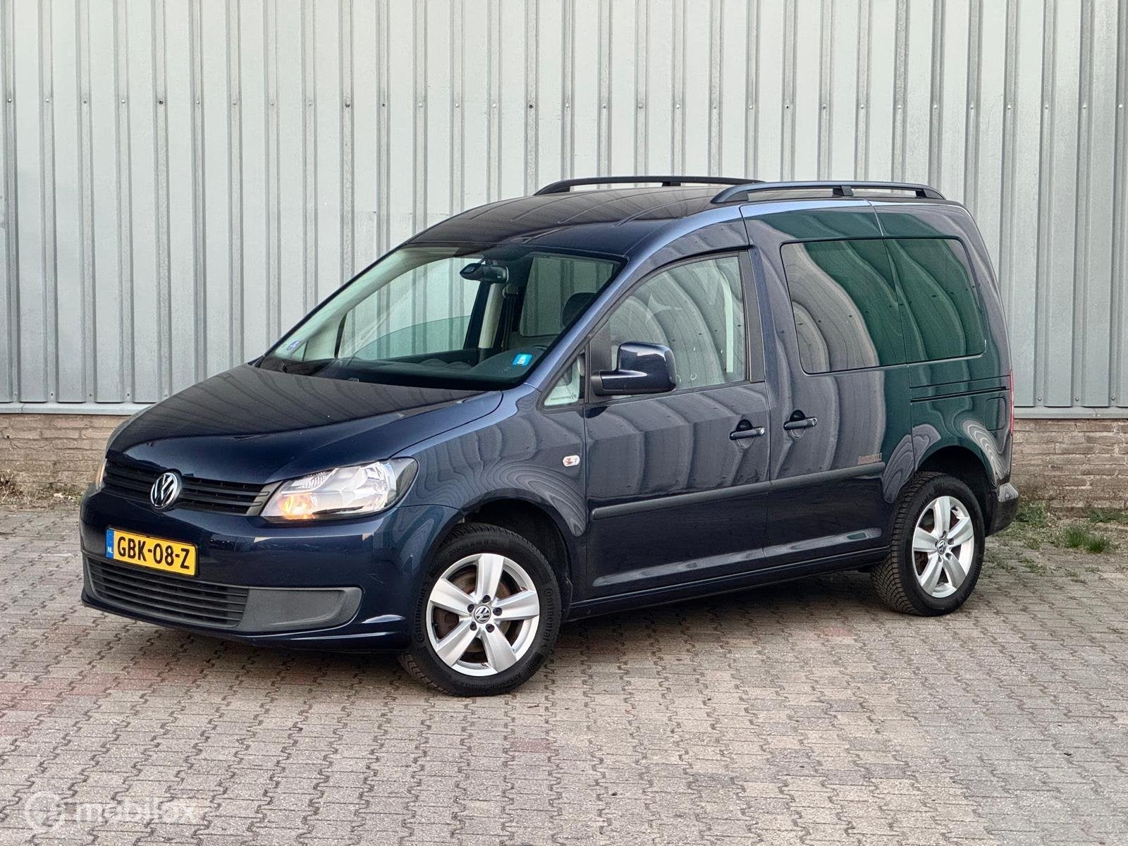 Volkswagen Caddy Maxi 1.2TSI Highline | Stoelverw. | 7P. |, Voorwielaandrijving, Euro 5, 4 cilinders, Blauw