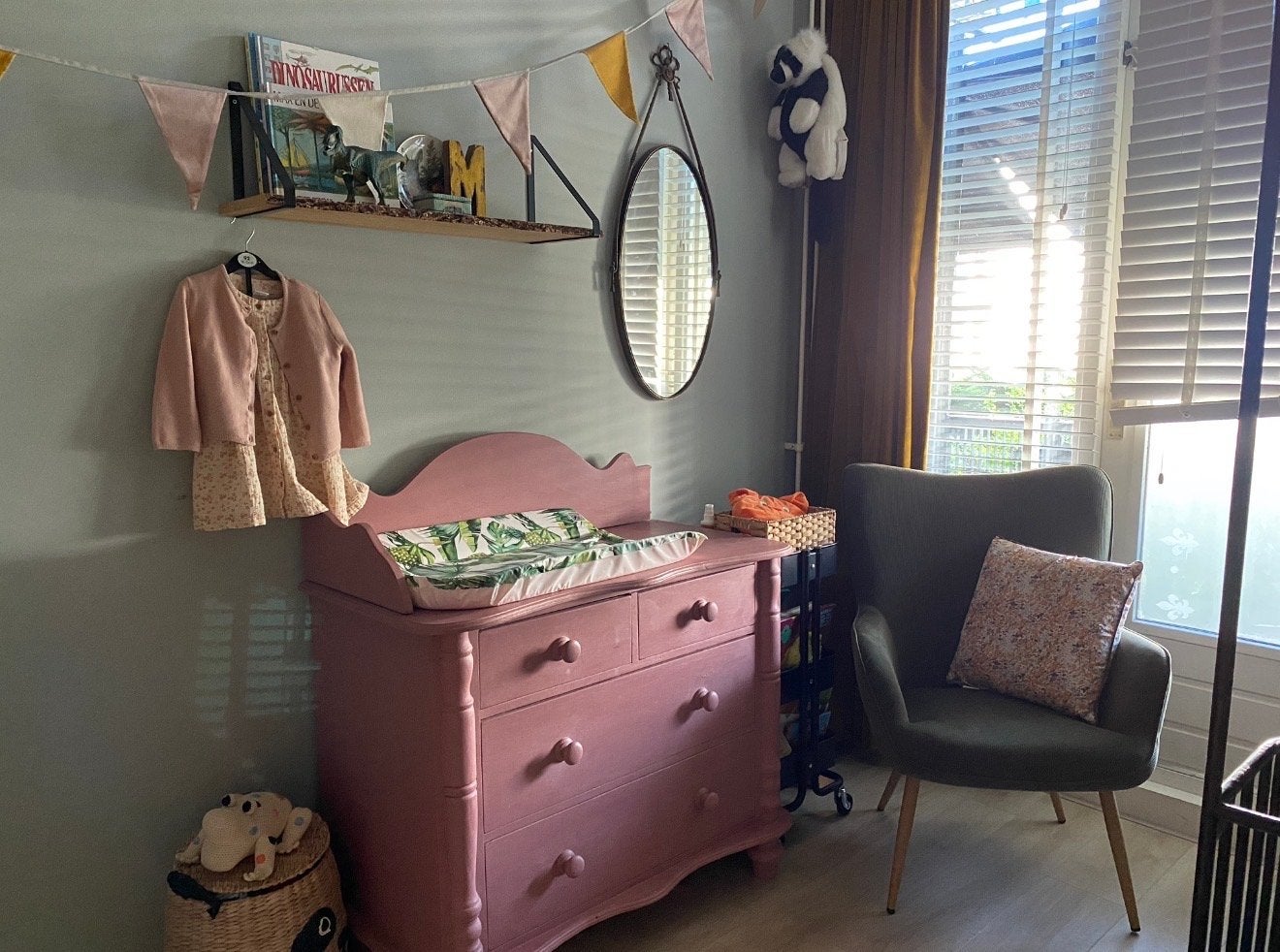 Geverfde grenen commode - Roze, Ophalen, Gebruikt, 50 tot 70 cm, 75 tot 100 cm