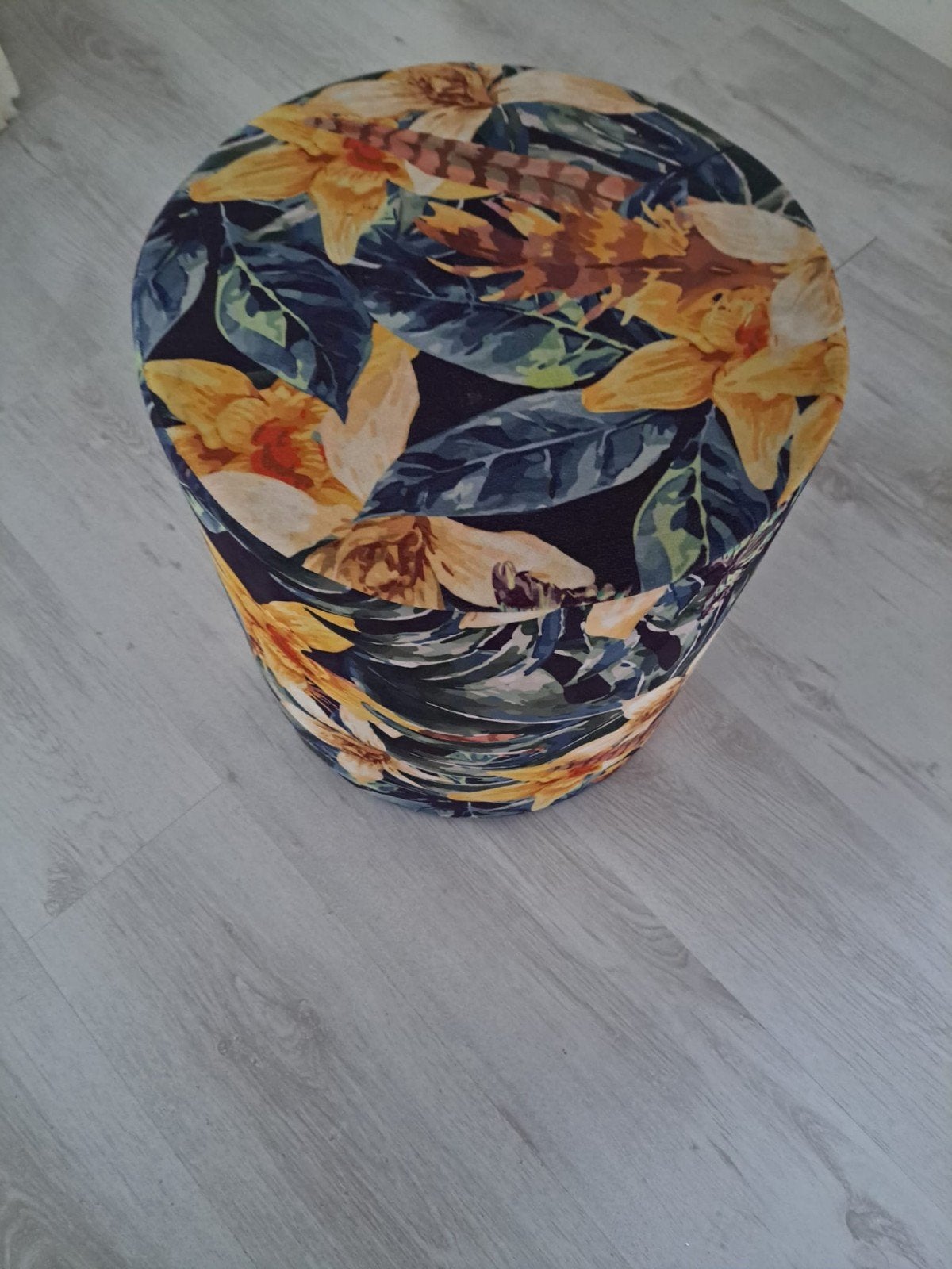 Ronde poef met tropische bloemenprint, Ophalen, Minder dan 50 cm, Gebruikt, Rond
