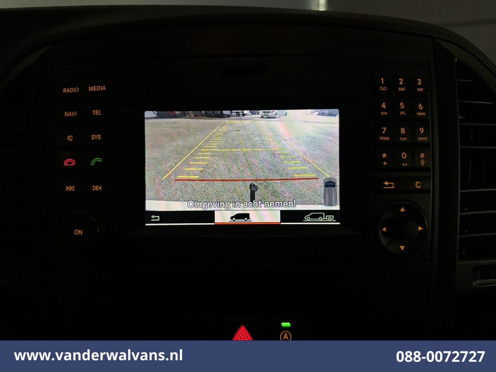Mercedes-Benz Vito 114 CDI 136pk L2H1 Euro6 Airco | Navigati, Voorwielaandrijving, Gebruikt, Euro 6, 4 cilinders