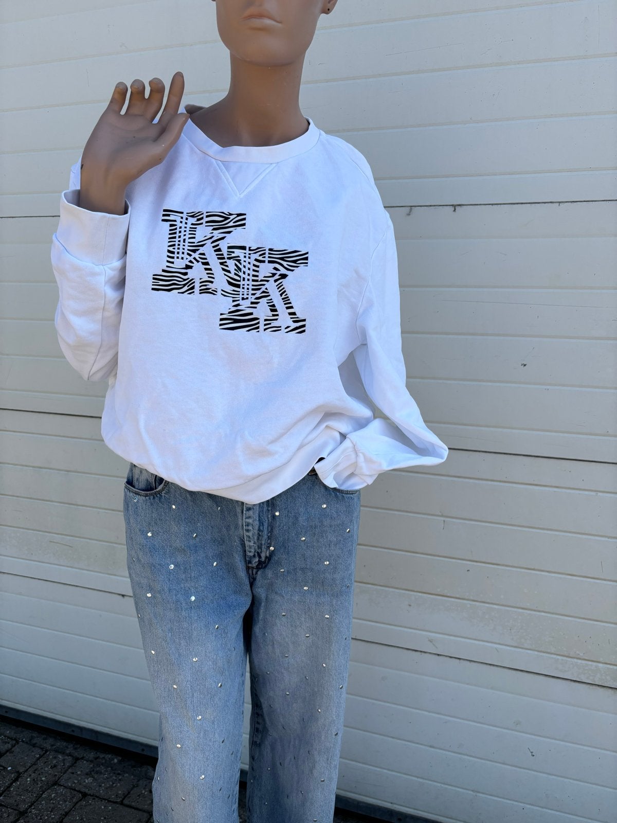 Witte Kendall & Kylie sweater met zebraprint, Kleding | Dames, Truien en Vesten, Ophalen of Verzenden, Zo goed als nieuw, Maat 42/44 (L)