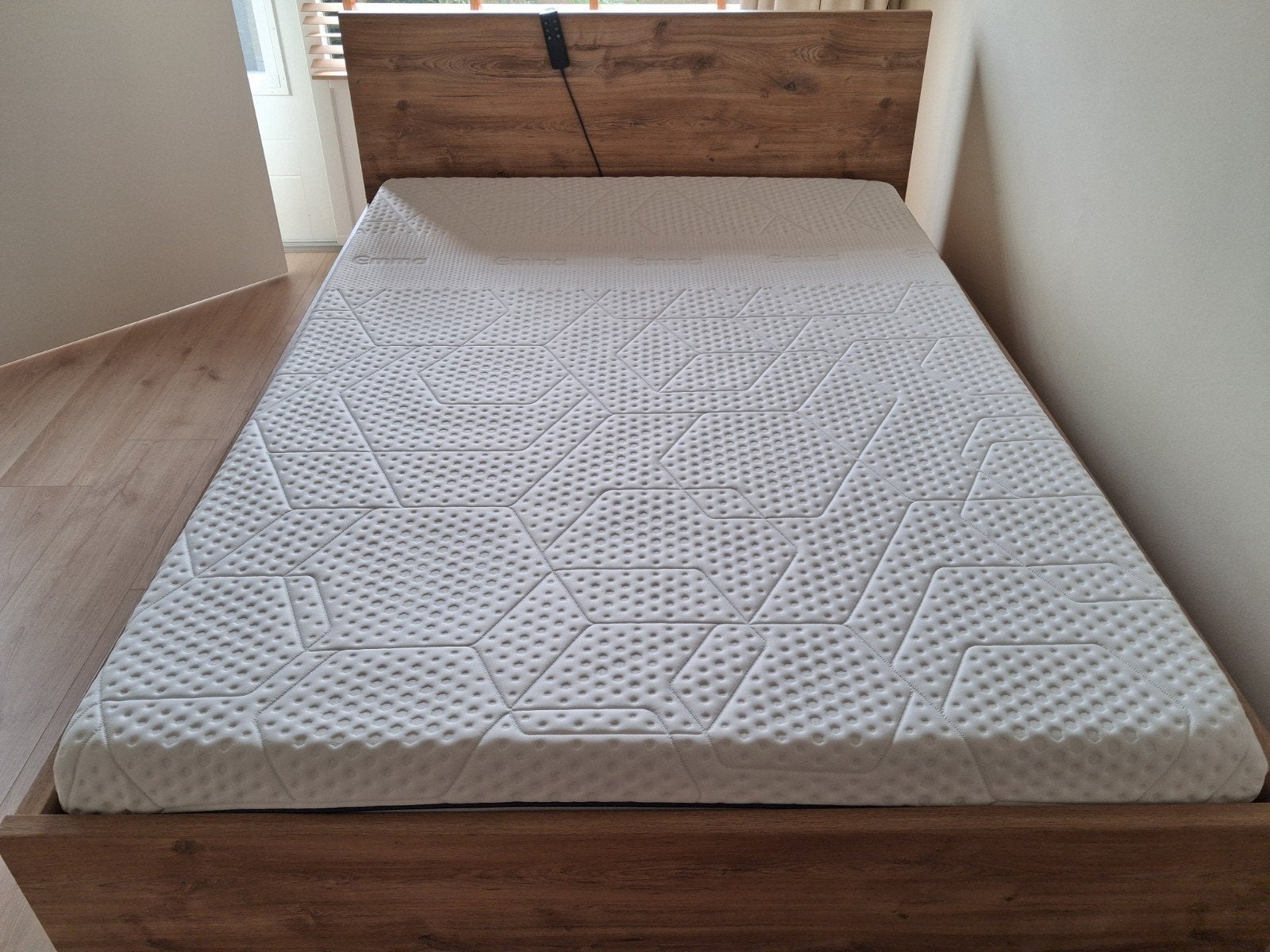 Compleet bed: Bed Craft, Emma matras, Dunlopillo lattenbodem, Huis en Inrichting, Slaapkamer | Bedden, Tweepersoons, 140 cm, 200 cm