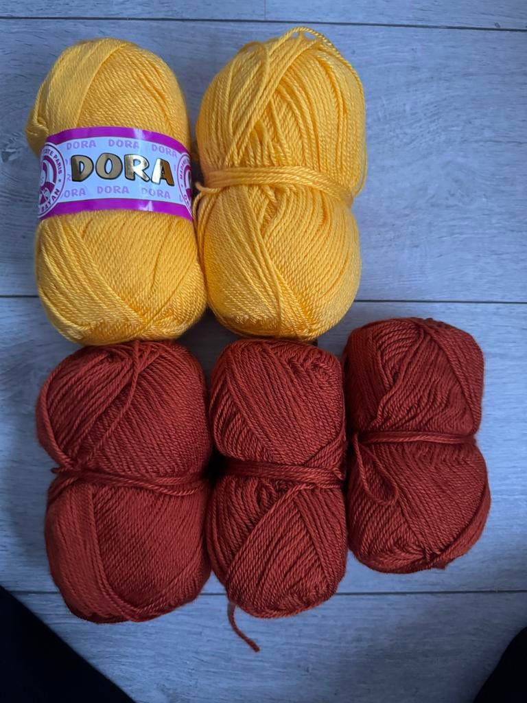 Dora Wol Garen - Geel en Bruin (6 bollen), Ophalen of Verzenden, Nieuw, Breien of Haken, Wol of Garen