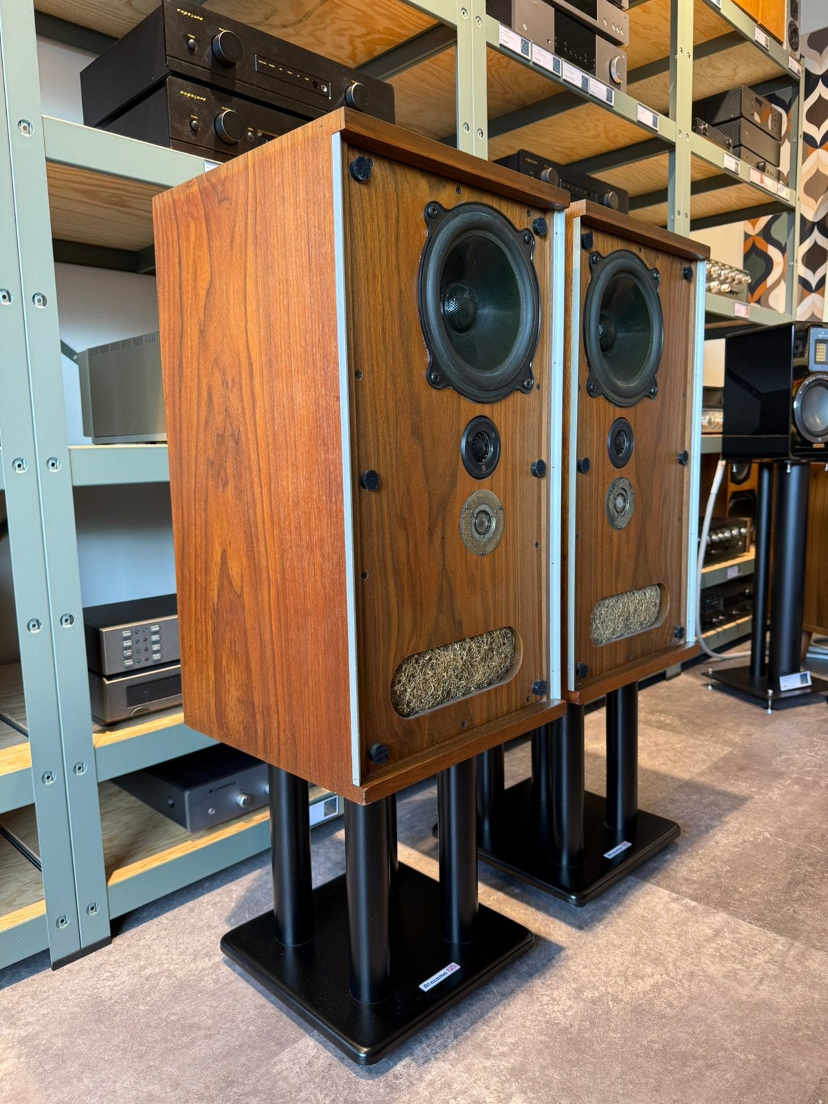 B&W Bowers&Wilkins DM2A, zeer mooi, met garantie, Ophalen, Contact@vintageaudiobreda.nl, Bowers & Wilkins, Zo goed als nieuw