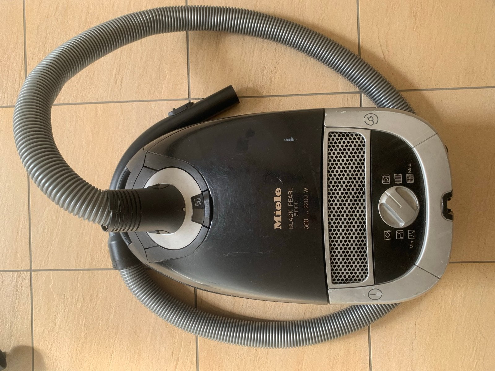 Miele Black Pearl 5000 stofzuiger met motorpech + accessoire, Stofzak, Inclusief accessoires, Ophalen of Verzenden, Miele