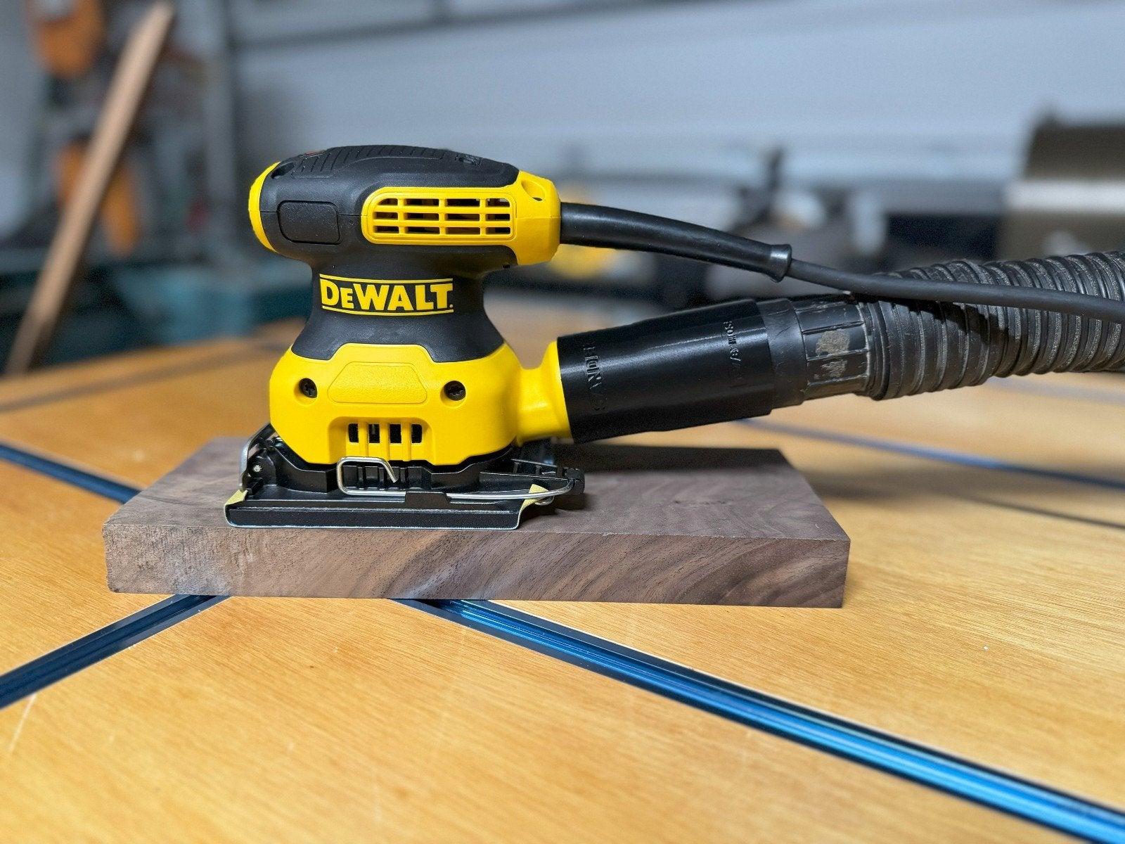 DeWALT schuurmachine - Zo goed als nieuw, Ophalen, Zo goed als nieuw, Excentrische schuurmachine