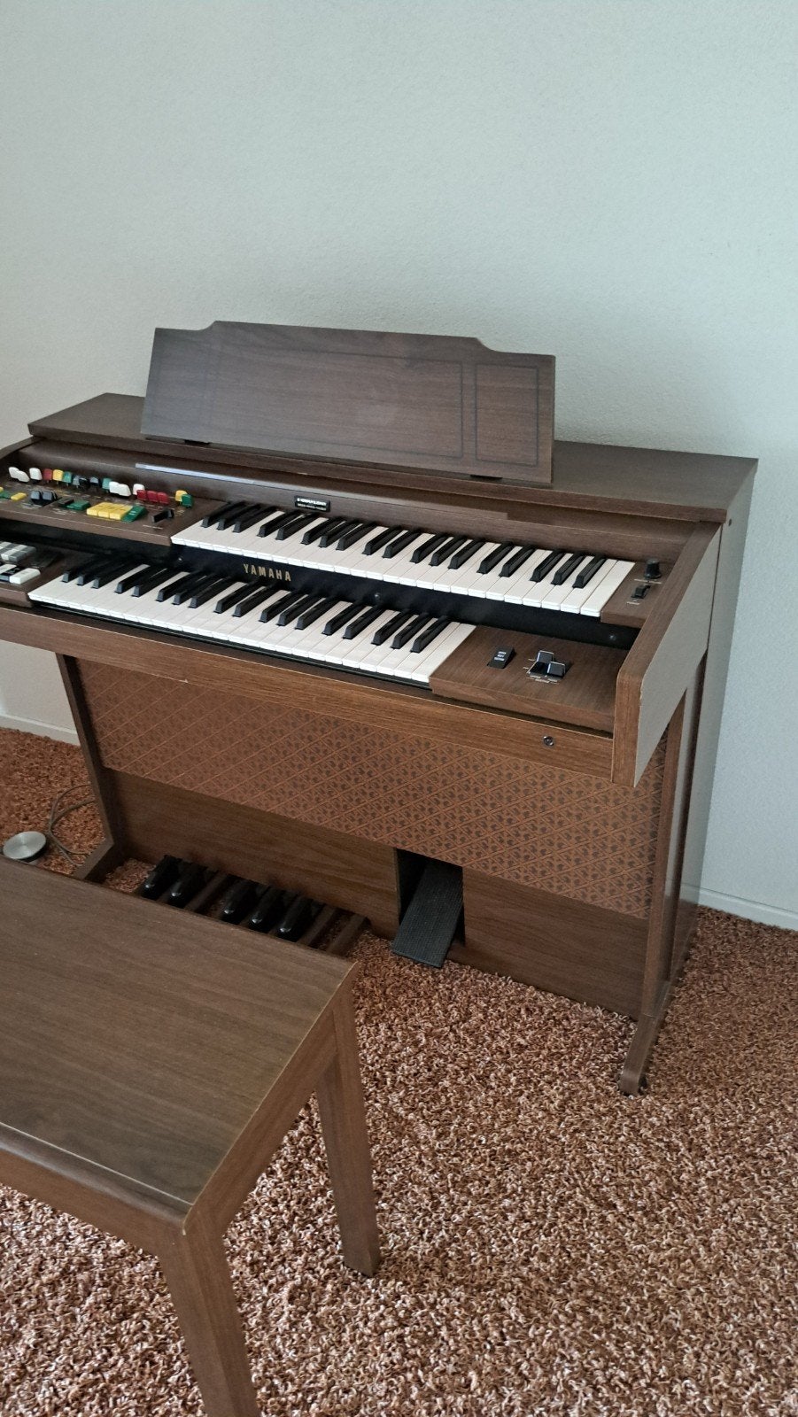 Gratis Yamaha orgel - werkt nog voor de helft, Muziek en Instrumenten, Ophalen