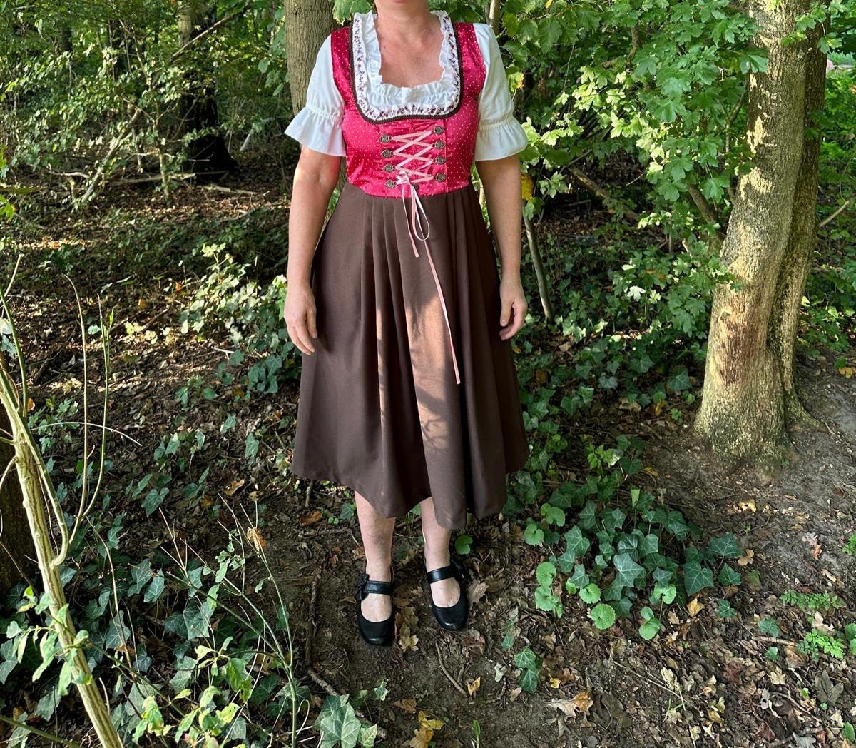 Traditionele Dirndl Jurk, Oktoberfest - Roze en Bruin, Maat 38/40 (M), Overige typen, Ophalen of Verzenden, Roze