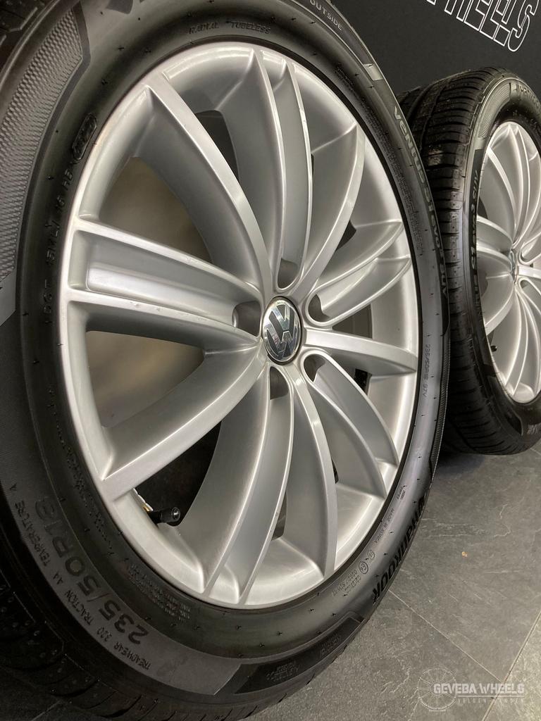 18” originele Volkswagen Tiguan 5N0 velgen + banden 5x112, Auto-onderdelen, Banden en Velgen, 18 inch, Gebruikt, -, -