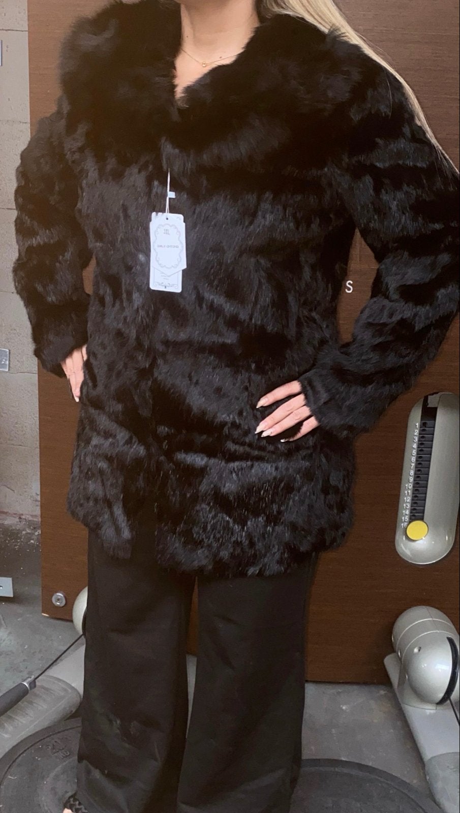 Bontjas winkel voorraad OPHEF bontjassen 600,-nu 175,- NIEUW, Kleding | Dames, Ophalen of Verzenden, Nieuw, Maat 38/40 (M), Zwart