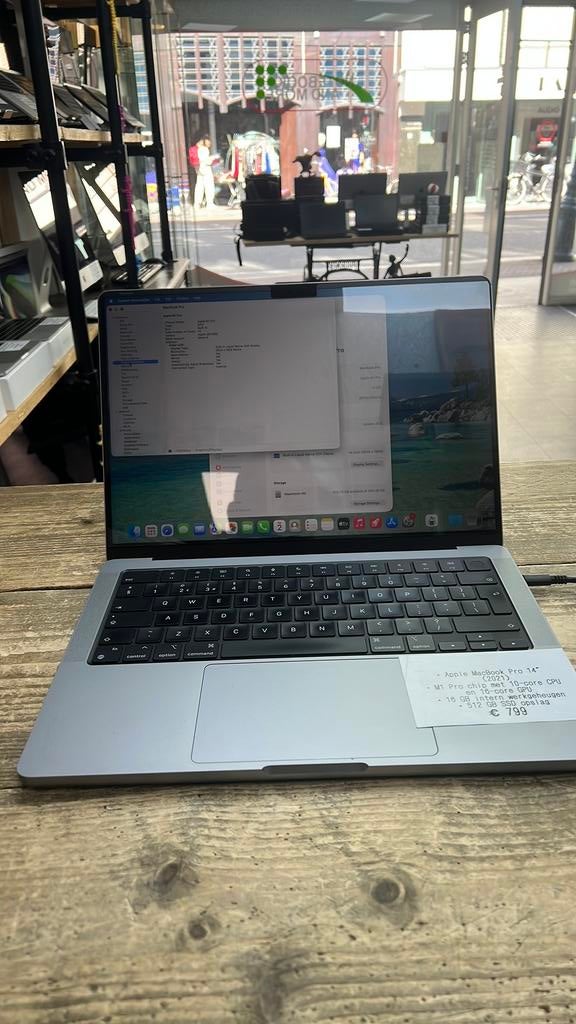 Apple MacBook Pro 2021 14″ M1, Computers en Software, Apple Macbooks, Zo goed als nieuw, MacBook Pro, 13 inch, 2 tot 3 Ghz, Ophalen of Verzenden