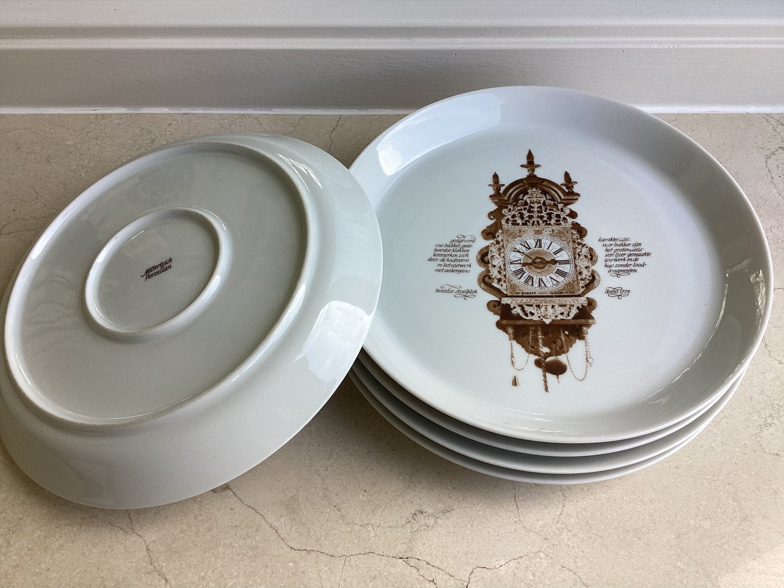 5 diner KLOKBORDEN 24,5 cm Mitterteich Porzellan, Ophalen of Verzenden, Zo goed als nieuw, Overige stijlen, Schaal of Schalen