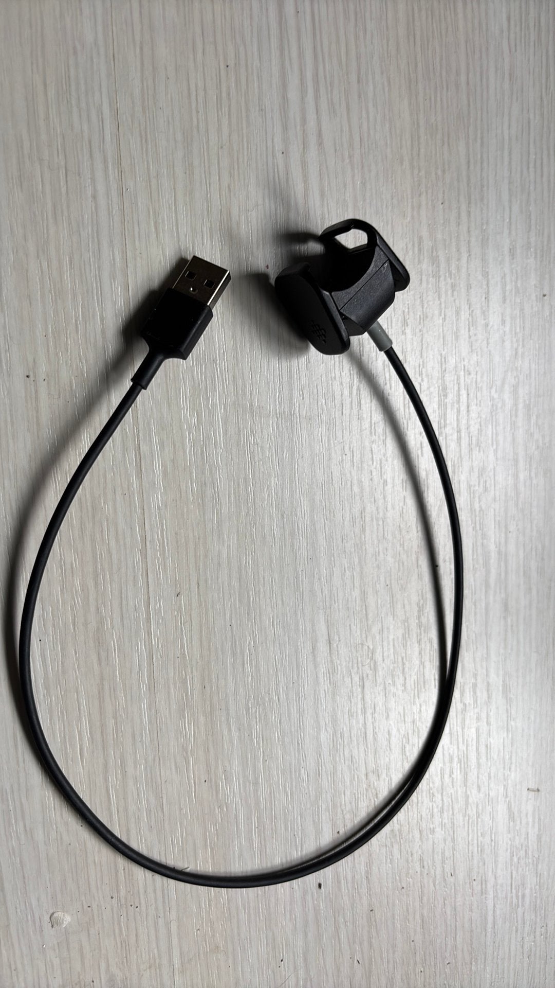 Opladers voor Fitbit charge 3 - 2 opladers, Ophalen of Verzenden, Zo goed als nieuw, Zwart, Android