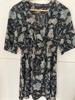 Schattige jurk van Guts & Gusto mt. 158/164, Kleding | Dames, Jurken, Overige kleuren, Guts & Gusto, Ophalen of Verzenden, Zo goed als nieuw