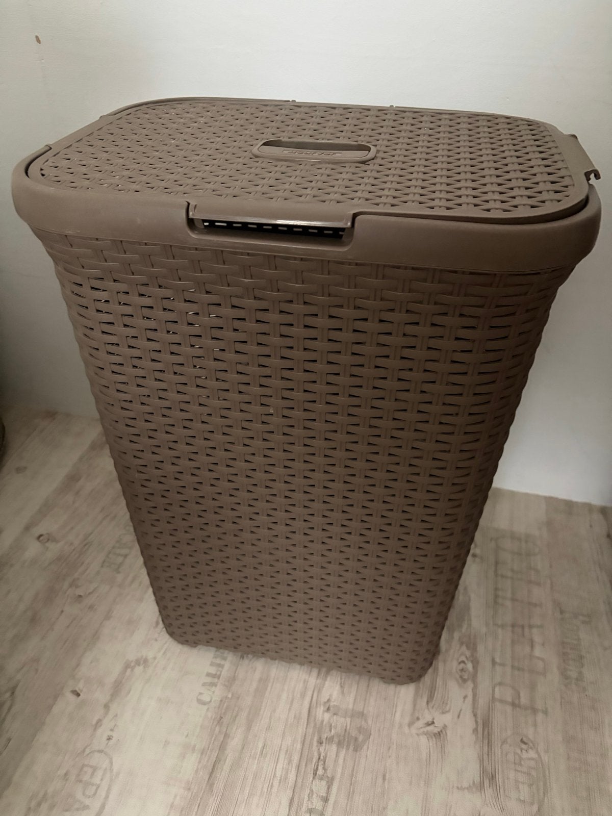 Curver Rattan Style Wasmand 60L - Bruin/Beige, Gebruikt, Ophalen of Verzenden, Wasmand, Overige merken