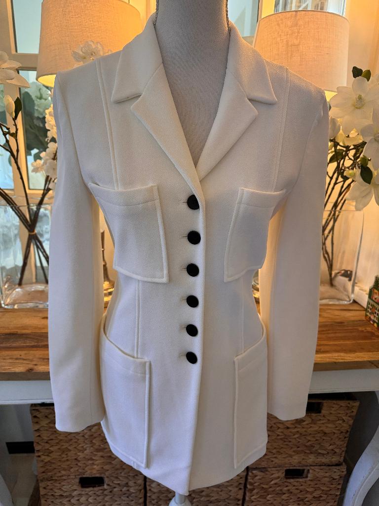 Witte jasje Madeleine, 36/S, synthetische mix, ZGAN., Verzenden, Wit, Nieuw, Jasje