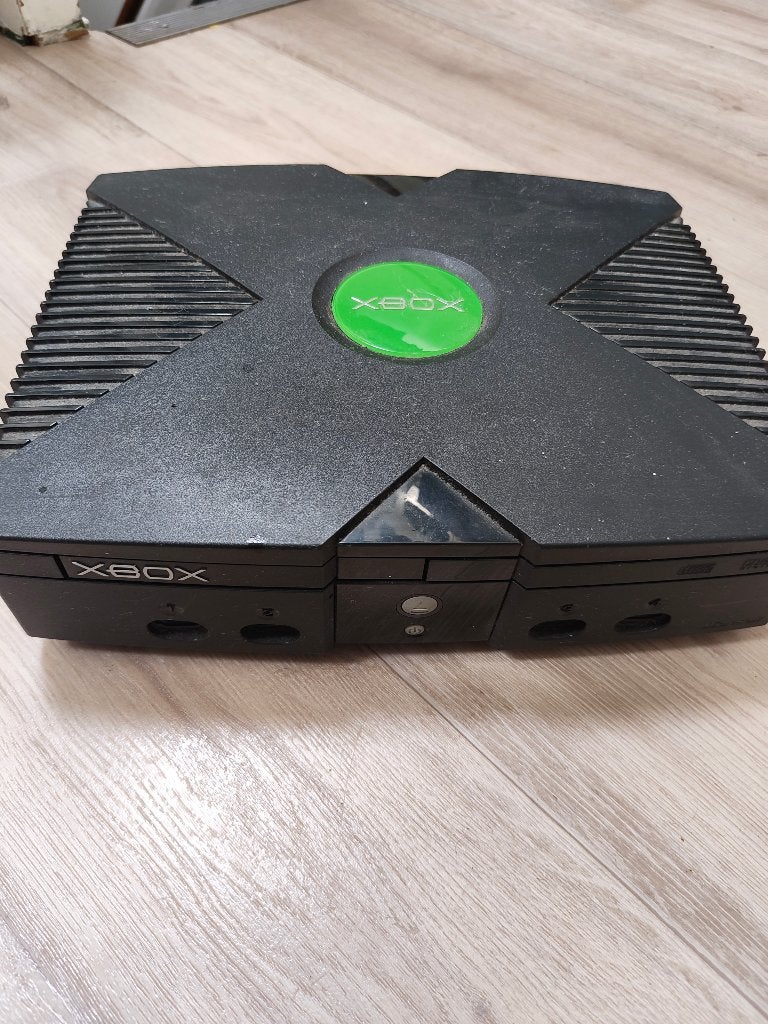 Xbox classic met twee controllers, Spelcomputers en Games, Spelcomputers | Xbox Original, Ophalen of Verzenden, Gebruikt, Met 2 controllers