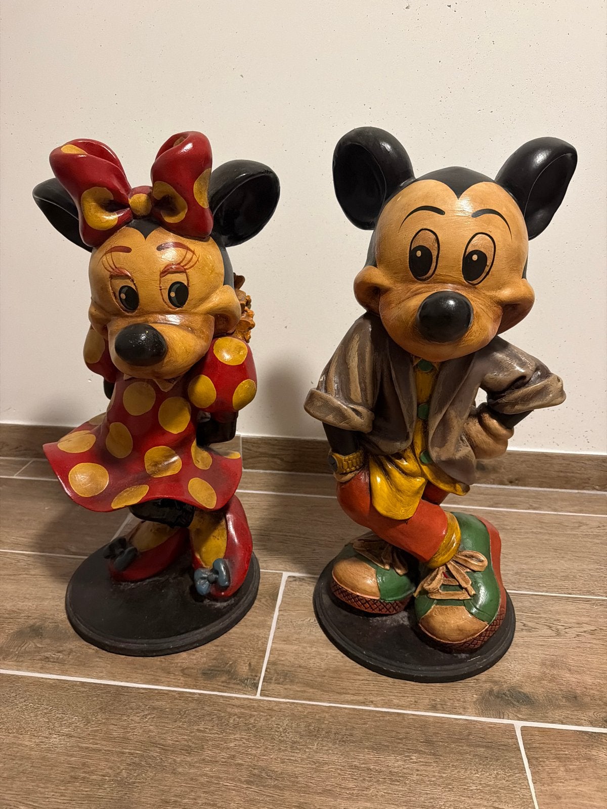 Vintage Minnie & Mickey Mouse Polyester Beelden (60cm), Verzamelen, Poppetjes en Figuurtjes, Ophalen of Verzenden, Gebruikt