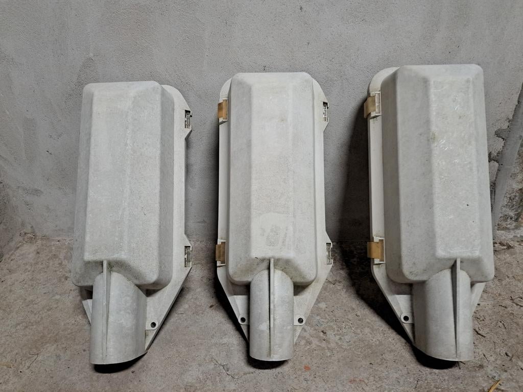 Armaturen, terrein verlichting, Doe-het-zelf en Verbouw, Bouwverlichting, Ophalen, Zo goed als nieuw, 50 tot 200 watt, Lamp met armatuur