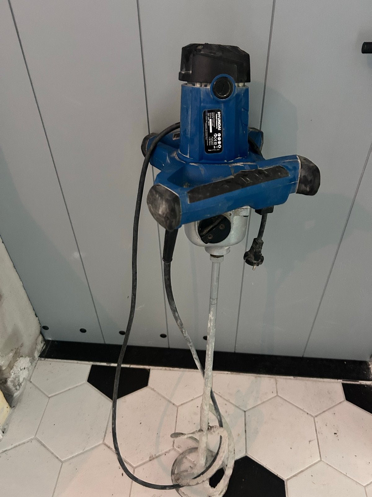 Hyundai Beton- en verfmenger ST10-1800, Ophalen, Gebruikt, Overige typen, Overige merken
