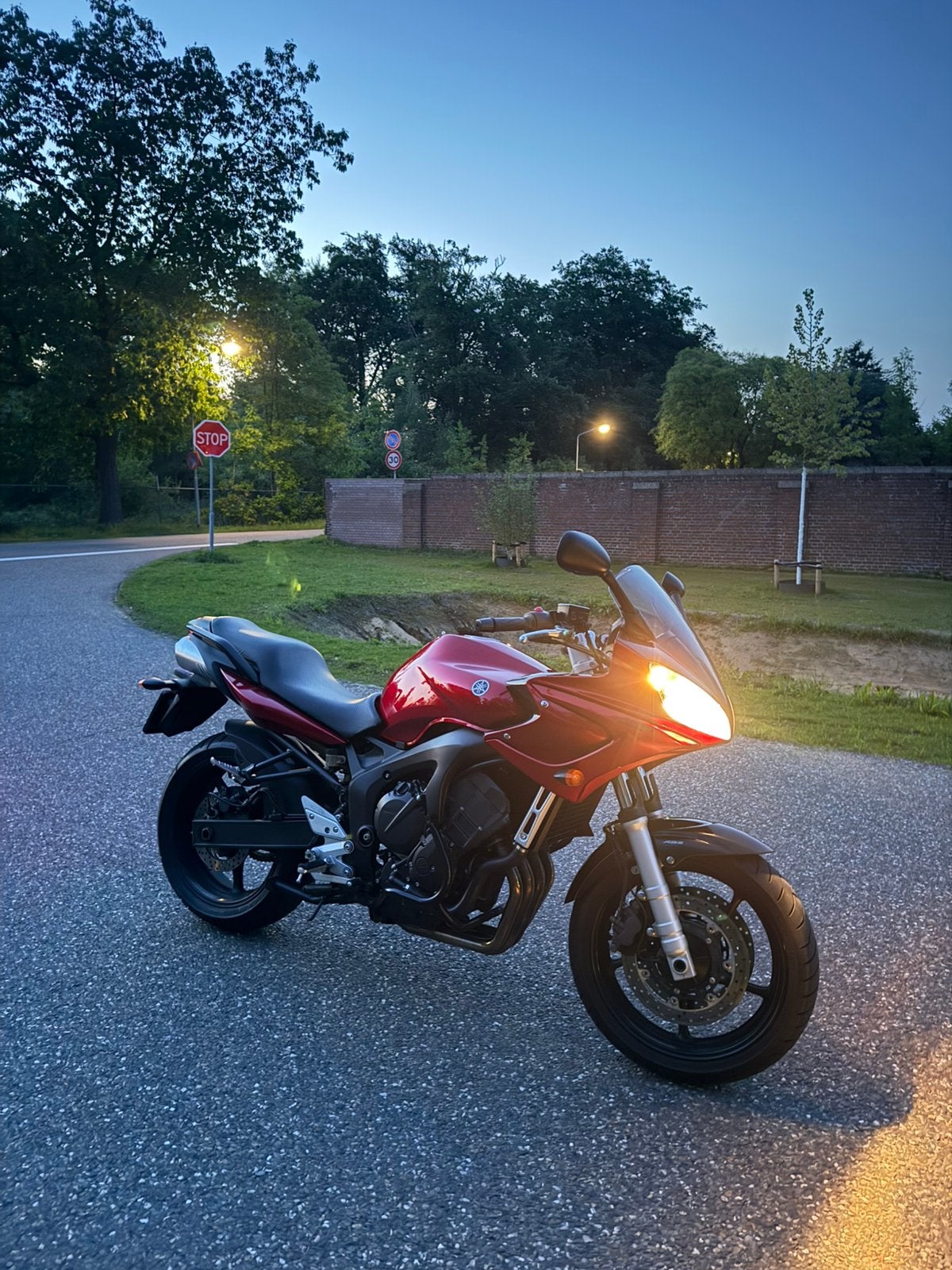 Yamaha FZ6 Fazer A2 KENTEKEN VOL VERMOGEN, Motoren, Occasion, 4 cilinders, Minimaal motorrijbewijs A2, ABS