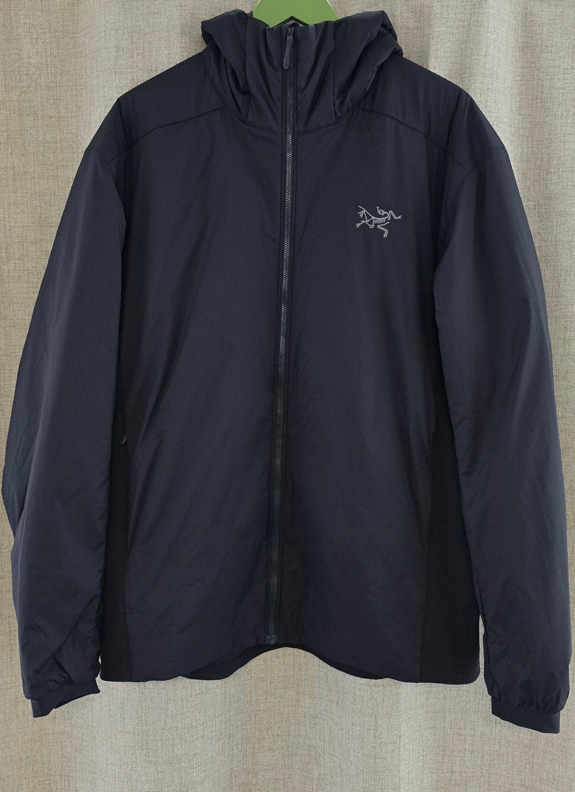 Arc'teryx Atom Hoody JACKET MAAT XL NIEUW, Ophalen of Verzenden, Nieuw, Maat 56/58 (XL), Zwart