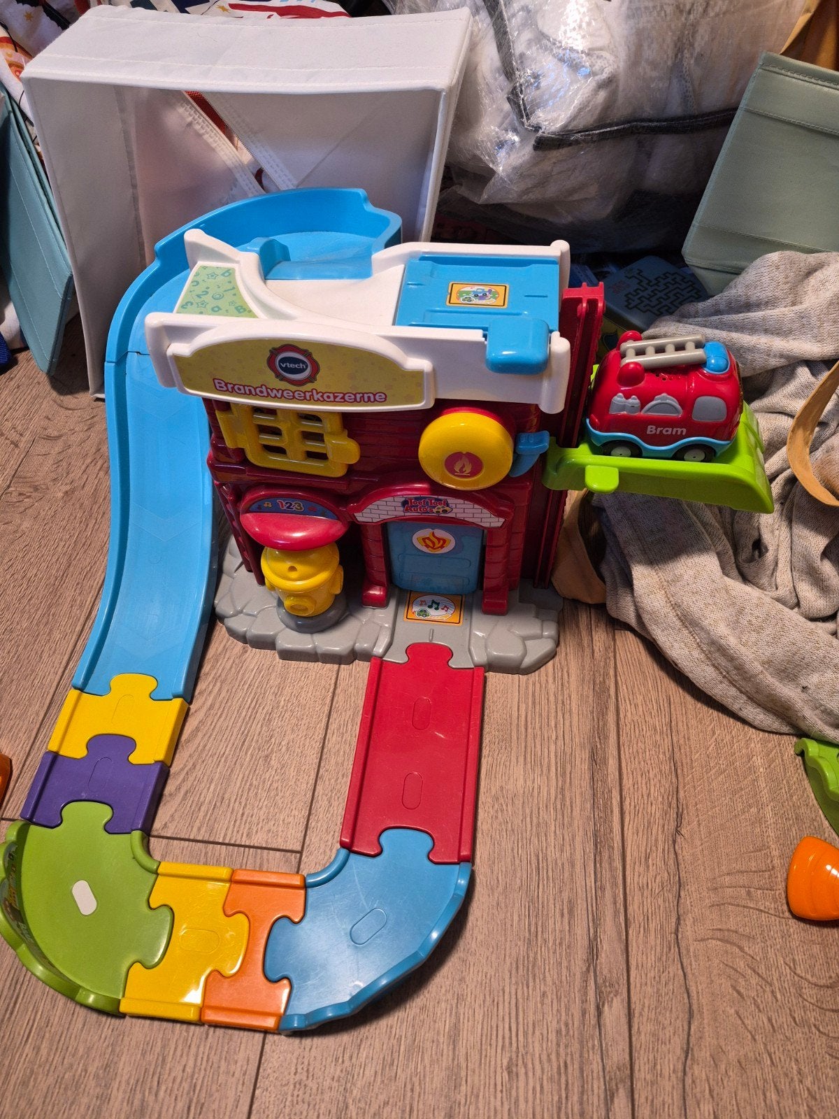 VTech Toet Toet Auto's Brandweerkazerne met Bram, Ophalen of Verzenden, Zo goed als nieuw, Jongen of Meisje