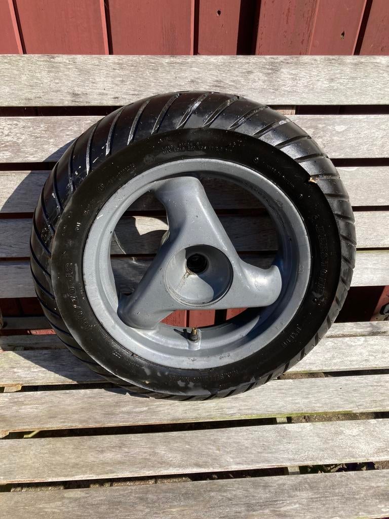 Peugeot Speedfight velg / wiel € 20,00, Ophalen of Verzenden, Zo goed als nieuw, Overige typen, Peugeot