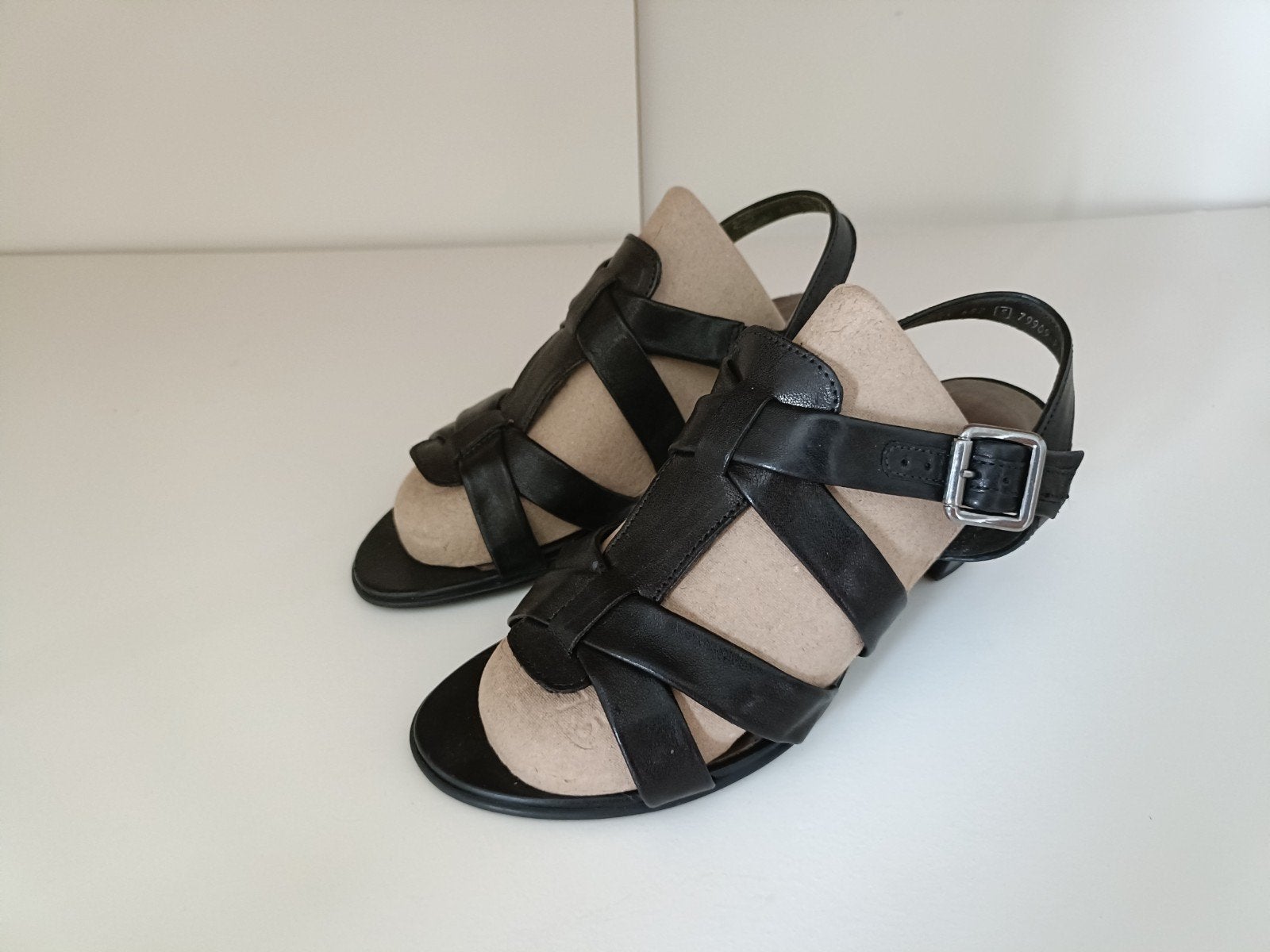Leuke zwart leren sandalen met hakje Gabor mt 5 (38), Zwart, Gabor, Zo goed als nieuw, Sandalen of Muiltjes