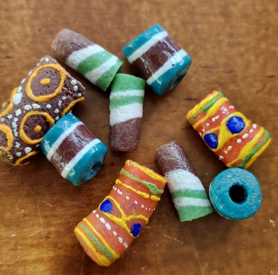 Afrikaanse kralen glaskralen afrika handgemaakt tradebeads, Hobby en Vrije tijd, Kralen en Sieraden maken, Verzenden, Nieuw, Kraal