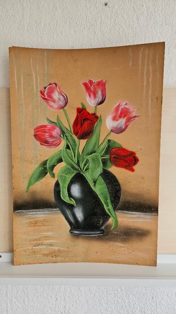 Prent Vaas met rode tulpen, Ophalen of Verzenden, Voor 1940