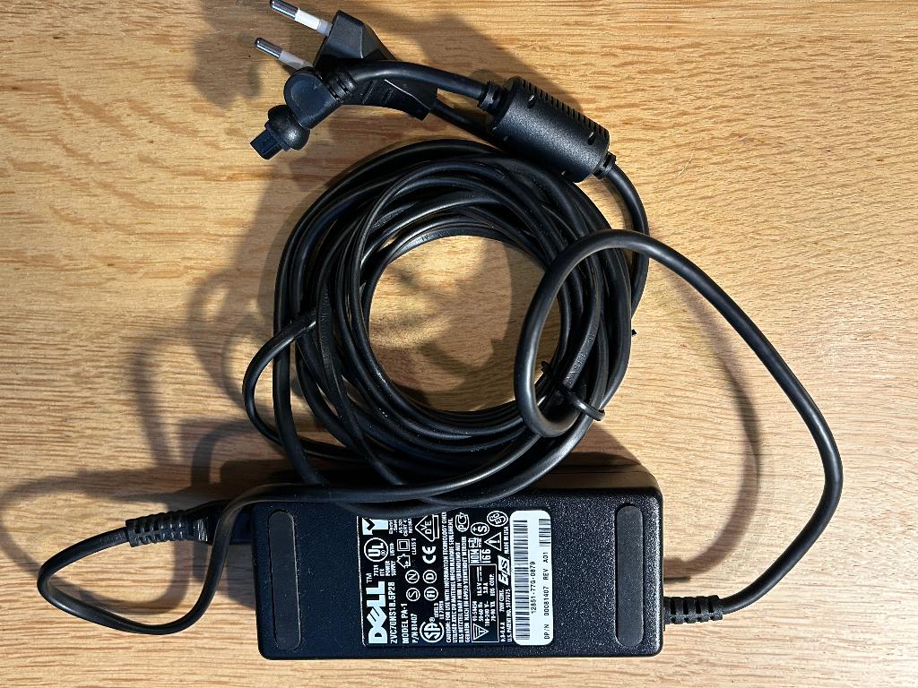2x adapter Dell laptop model PA-1 18,5 v 3,8a (vintage), Computers en Software, Verzenden, Zo goed als nieuw, DELL