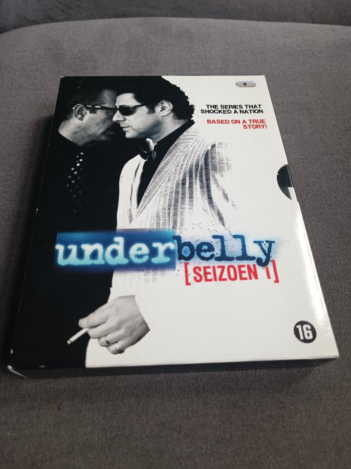 Underbelly seizoen 1 - dvd, Vanaf 12 jaar, Ophalen of Verzenden, Zo goed als nieuw, Komedie
