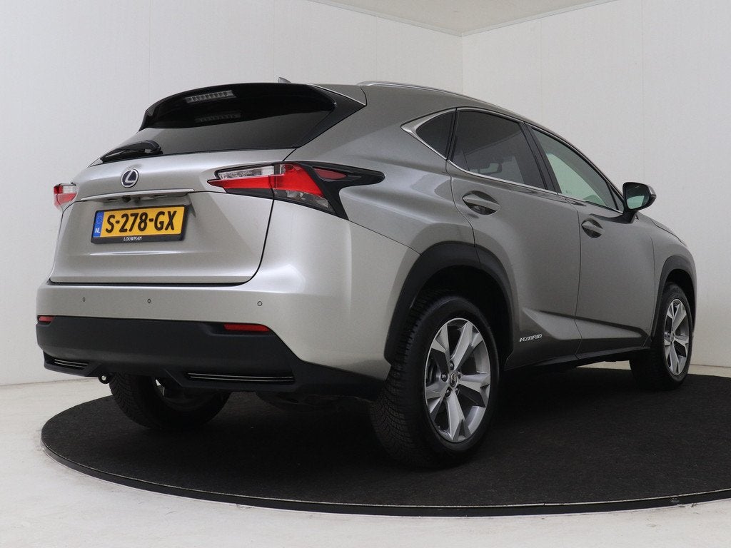 Lexus NX 300h AWD President Line | Memory Seat | Stoelverwar, Auto's, Lexus, Automaat, 12 maanden, Gebruikt, 1760 kg