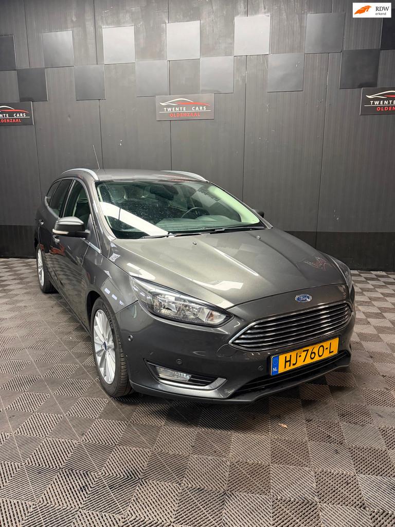Ford Focus Wagon 1.5 TDCI Titanium Edition | Navi | Cruise |, Stof, Gebruikt, 4 cilinders, Origineel Nederlands