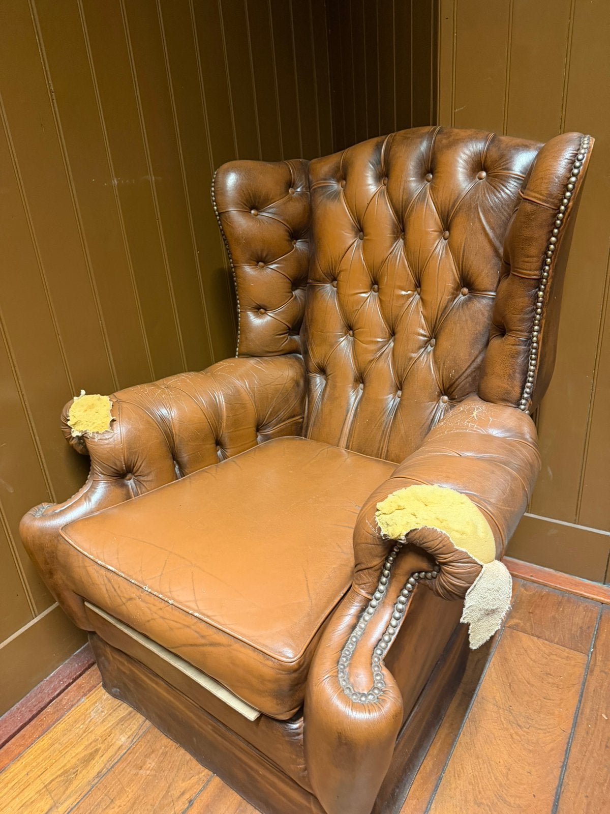 Chesterfield stoel, Huis en Inrichting, Ophalen, Gebruikt, 75 tot 100 cm