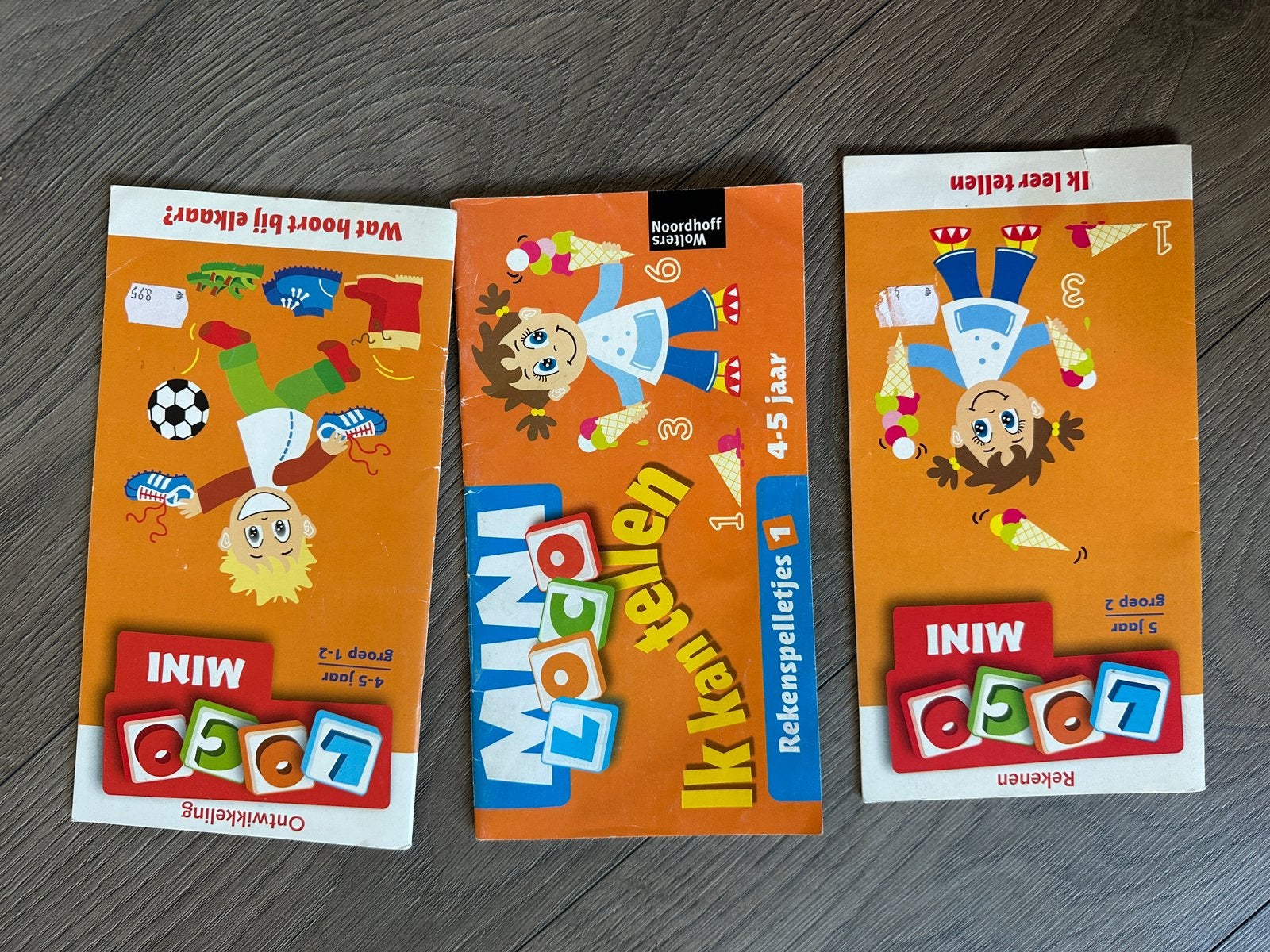 Mini Loco 4 5 jaar boekjes, Ophalen of Verzenden, Zo goed als nieuw, Speelkaart(en)